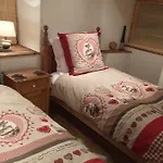 Chalet Jj