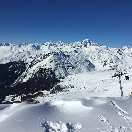Chalet Jj *