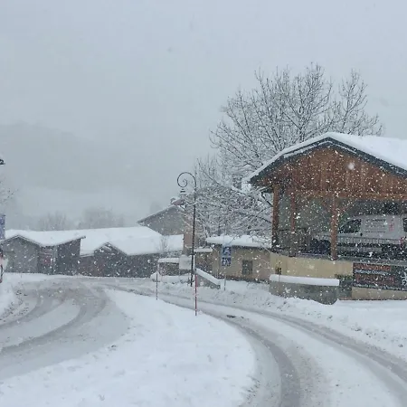 Chalet Chalet Jj